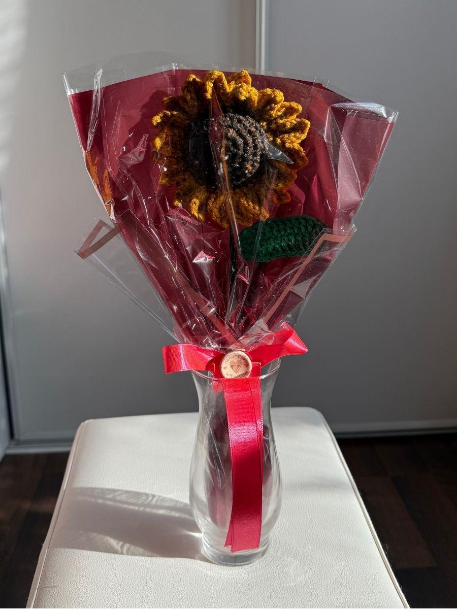 Crochet Sunflower – Single Stem Bouquet