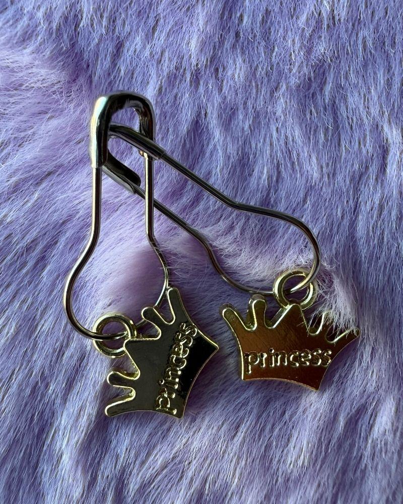 Cute Charm Stitch Markers for Crochet & Knitting (Set of 4)